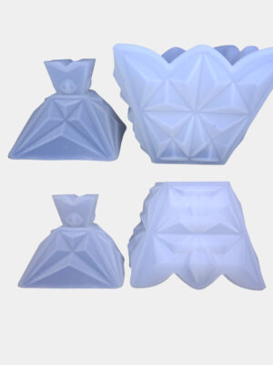 Square Chinese jar